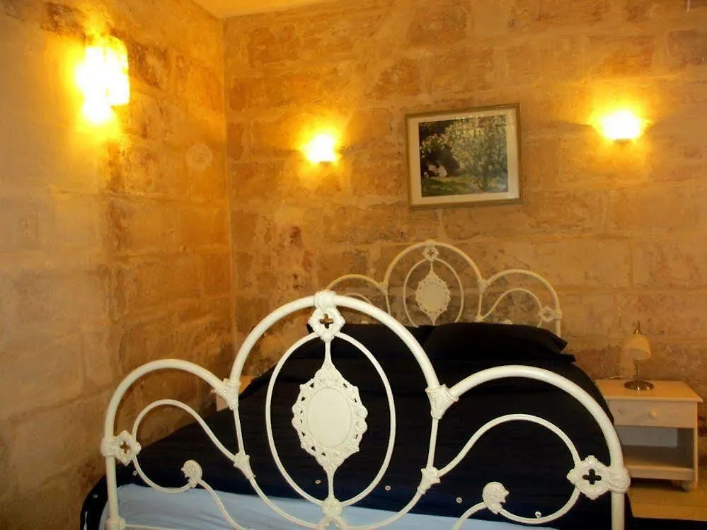 Charming Flat Near The Sea Apartman Sliema 0*,  Málta
